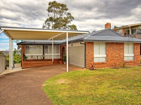Bayside Retreat - Tourism TAS 1