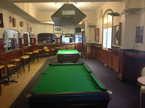Cecil Hotel Zeehan - Tourism TAS 1