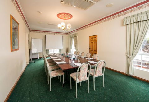 John Pirie Motor Inn - Hobart Tourism 3