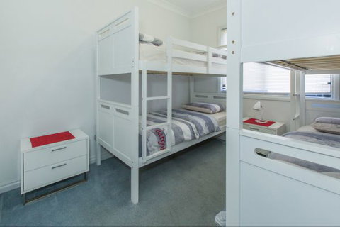 Amazing Views - Tourism TAS 7