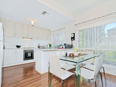 Century 21 SouthCoast: The Residence - Tourism TAS 1