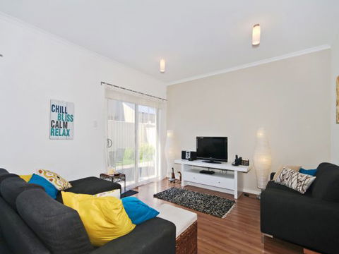 Century 21 SouthCoast: The Residence - Tourism TAS 2