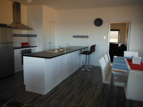Coastal Getaway - Hobart Tourism 2