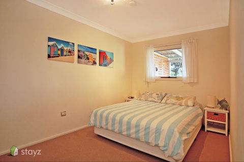Hayes Beach House - Hobart Tourism 3