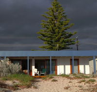 Shackago - Hobart Tourism