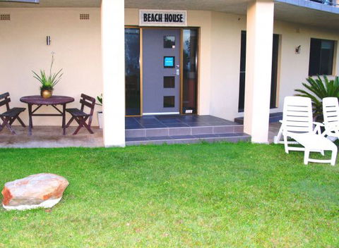 Beach House 204 - Hobart Tourism 1