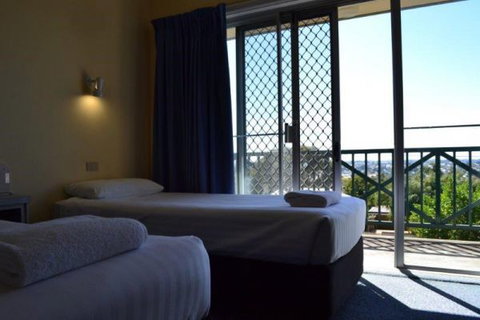 Lakes Resort Mount Gambier - Tourism TAS 3