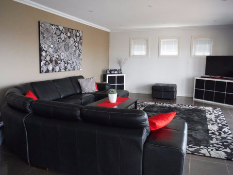 Marina Vista - Tourism TAS 1