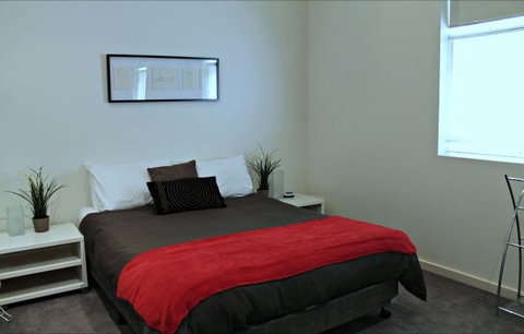 ADELAIDE DRESSCIRCLE APARTMENTS - THE PALMS APARTMENTS KENT TOWN - Tourism TAS 9