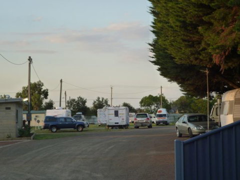Central Caravan Park Colac - Tourism TAS 0