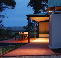 Blewitt Springs Retreat - Hobart Tourism