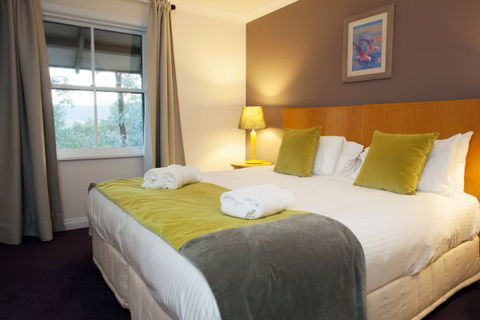 Villa Malbec - Hobart Tourism 8