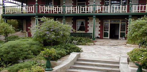 Warwick House - Hobart Tourism 1