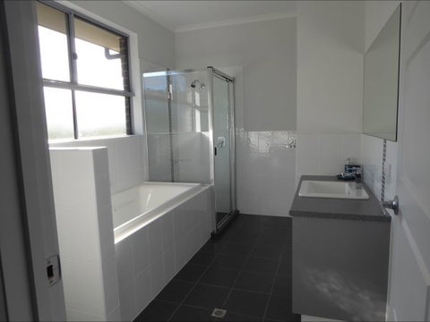 Adelaide Holiday House - Tourism TAS 7