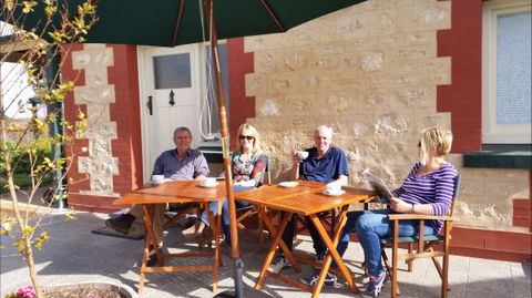 Angas Plains Wines Suites - Tourism TAS 5