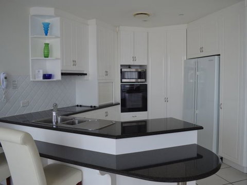 Aquarius Resort - Tourism TAS 8