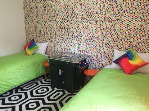 Barossa Retro BnB - Tourism TAS 6