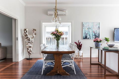 Bondi Blue - Hobart Tourism 1
