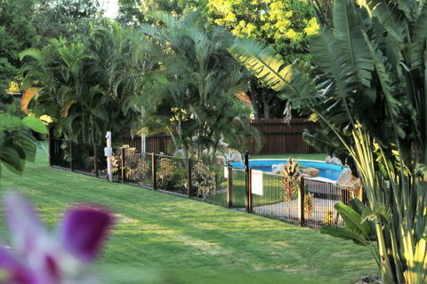 Bush Oasis Caravan Park - Tourism TAS 4