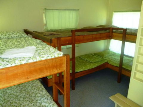 Christmas Creek Cafe` And Cabins - Tourism TAS 4