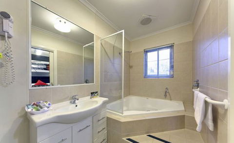Comfort Inn And Suites Georgian - Hobart Tourism 3
