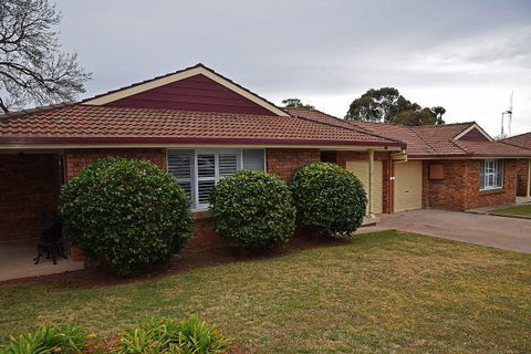 Cole House Apartments - Hobart Tourism 7