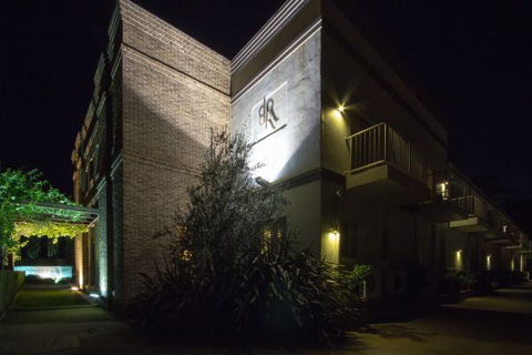 De Russie Boutique Hotel Orange - Hobart Tourism 7