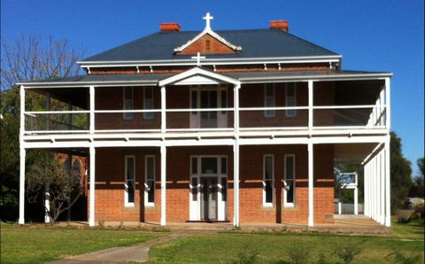 Eddy's Of Canowindra - Tourism TAS 0