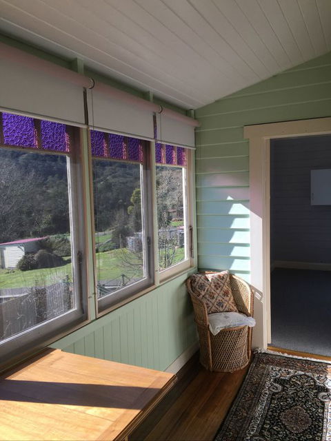 Fred's Place,  Derby - Tourism TAS 7