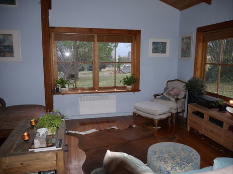 La Perrie Chalet Bed And Breakfast - Tourism TAS 5