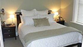 Balaklava Bed And Breakfast - Hobart Tourism 0