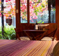 Red Poles Bed and Breakfast - Hobart Tourism