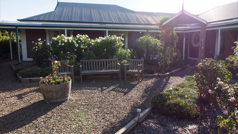 Bed & Breakfast At Tiffany's - Hobart Tourism 0