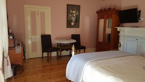 Angas Plains Wines Suites - Tourism TAS 0