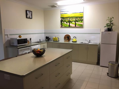 Lyreen's Apartment Bed And Breakfast - Tourism TAS 5