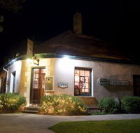 Merrijig Inn - Hobart Tourism