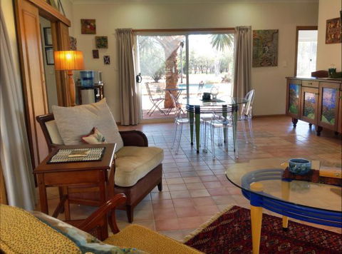 Munga Munga B&B - Hobart Tourism 1