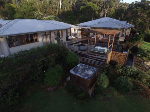 Murrah Luxury Holiday Accommodation - Hobart Tourism 7