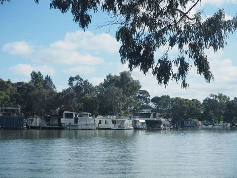 Murray Bridge Marina Camping And Caravan Park - Hobart Tourism 7