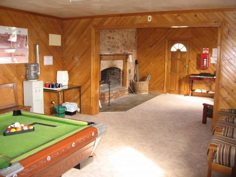 Nuttbush Retreat - Hobart Tourism 5