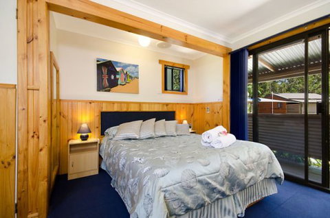 Ocean Grove Cedar Cabins - Tourism TAS 3