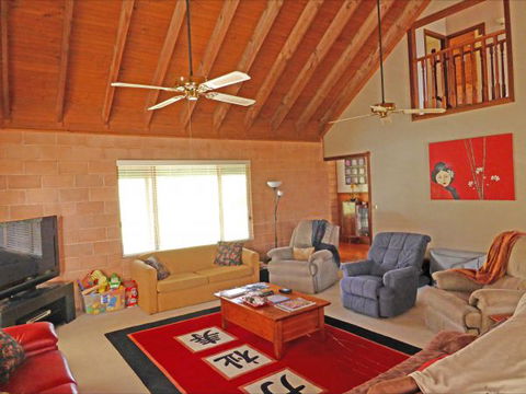 Oriental At Orient Point - Tourism TAS 3