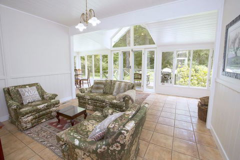 Sefton Cottage - Hobart Tourism 3