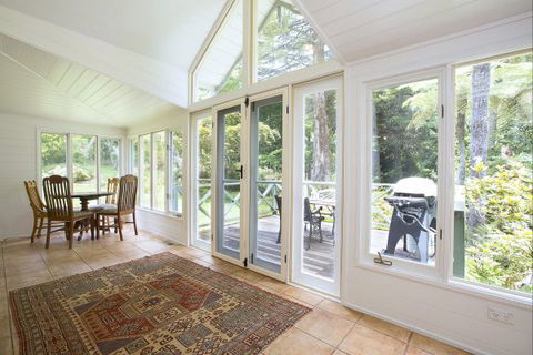 Sefton Cottage - Hobart Tourism 4