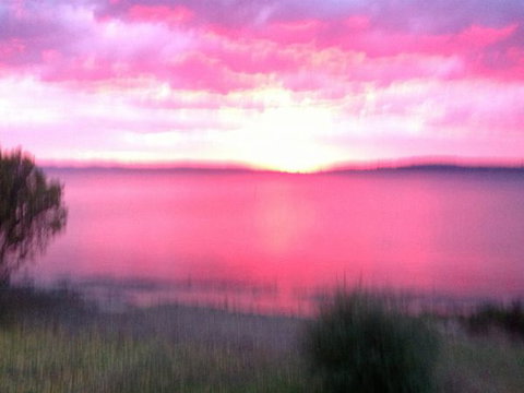 Three Hut Point Waterfront Accommodation - Tourism TAS 5