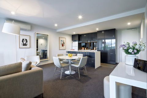 381 Cremorne - Hobart Tourism 1