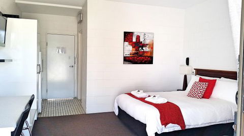 Aaron Motel - Tourism TAS 5
