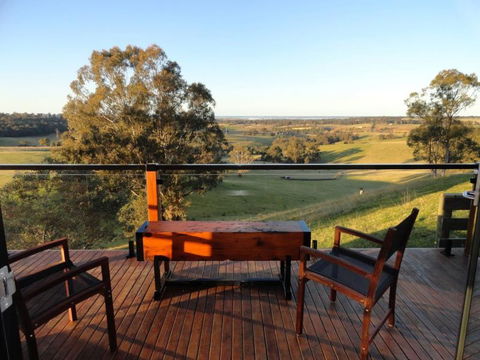 Down To Earth Farm Retreat - Hobart Tourism 3