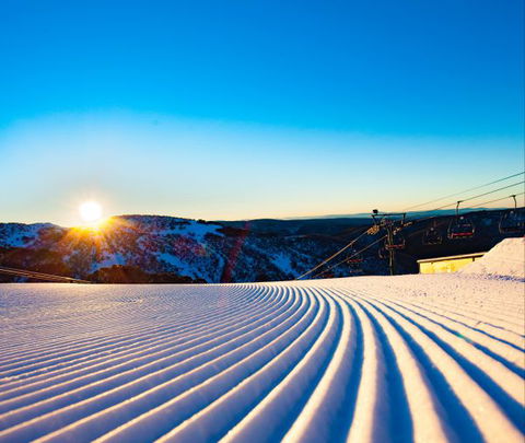 Arrabri Ski Club Hotham - Tourism TAS 3