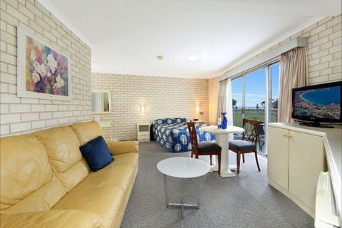 Beach Park Motel - Hobart Tourism 4